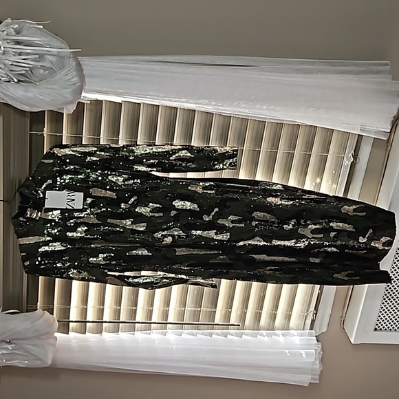 ZARA Camo Sequin Dress - Picture 5 of 15